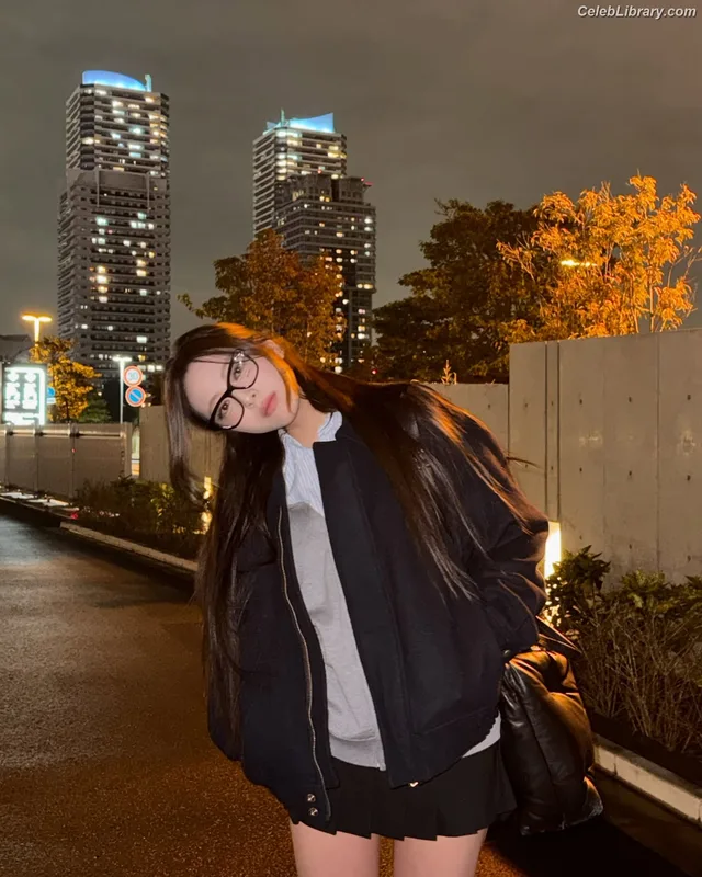 Yuna - ITZY (유나, Shin Yu Na) photo 15 of 1698
