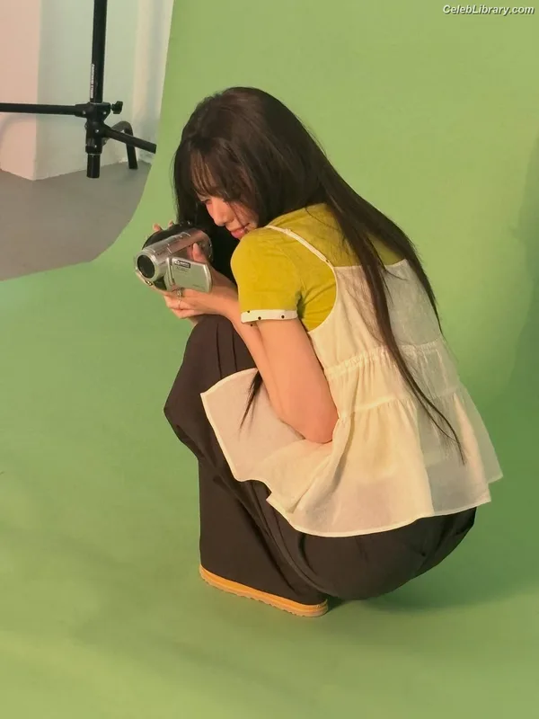 Yuna - ITZY (유나, Shin Yu Na) photo 7 of 1698