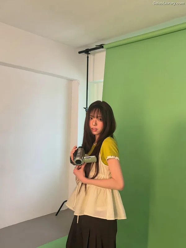 Yuna - ITZY (유나, Shin Yu Na) photo 20 of 1698