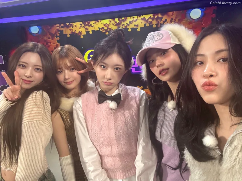 Yuna - ITZY (유나, Shin Yu Na) photo 3 of 1698