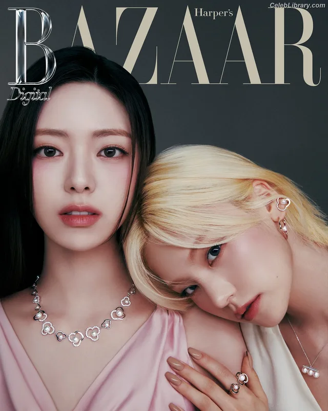 Yuna - ITZY (유나, Shin Yu Na) photo 15 of 1698