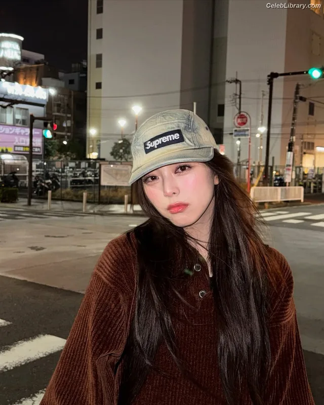 Yuna - ITZY (유나, Shin Yu Na) photo 16 of 1698