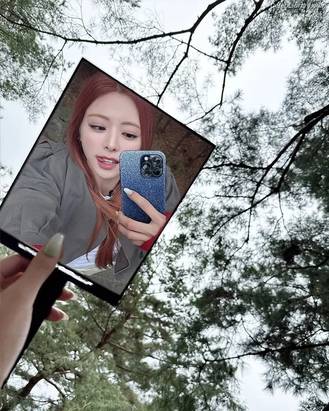 Yuna - ITZY (유나, Shin Yu Na) photo 11 of 1698