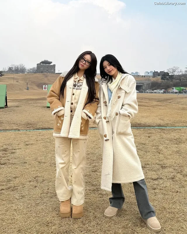 Yuna - ITZY (유나, Shin Yu Na) photo 11 of 1698