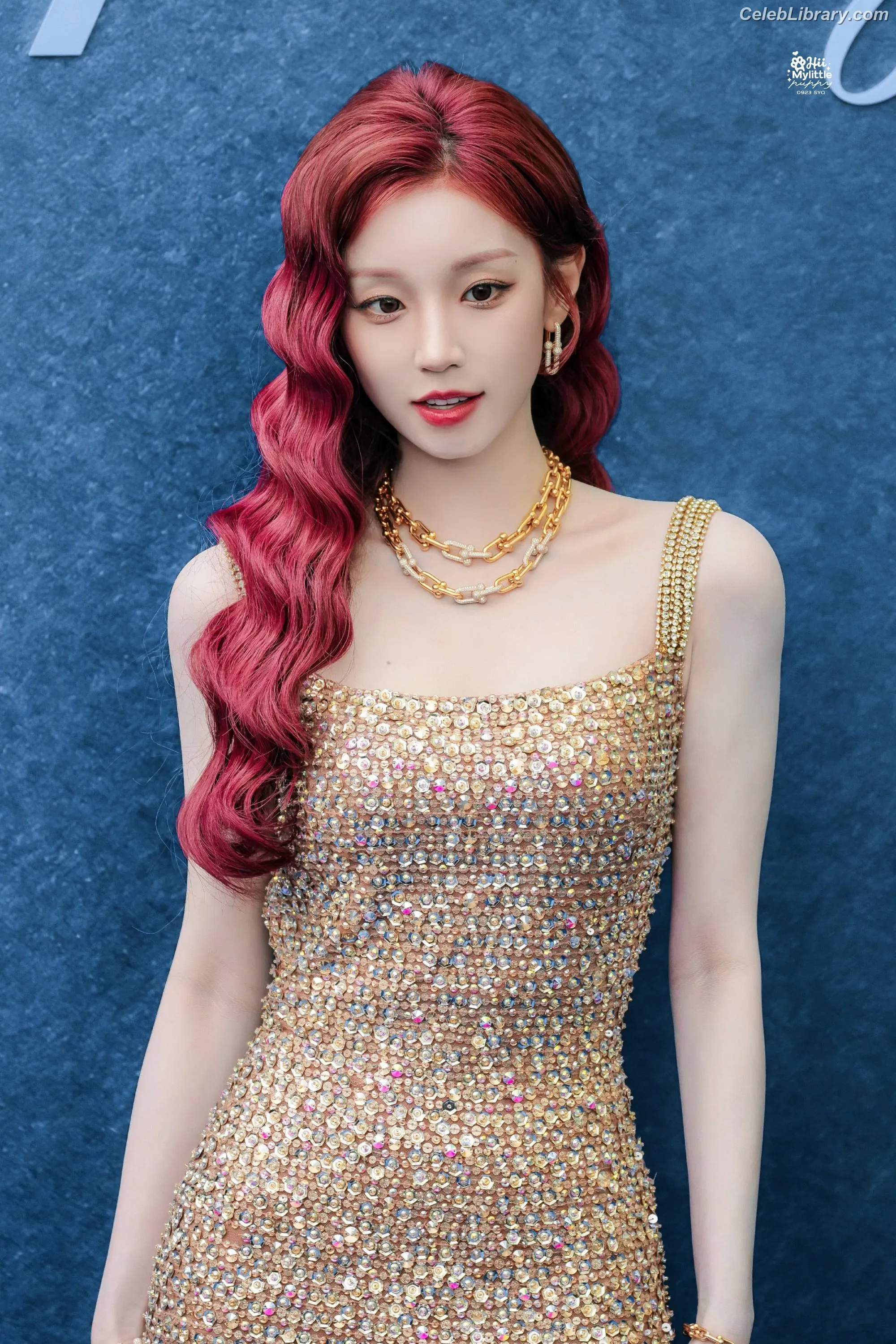 YUQI (Song Yuqi) i-dle (G)I-DLE photo 5 of 553