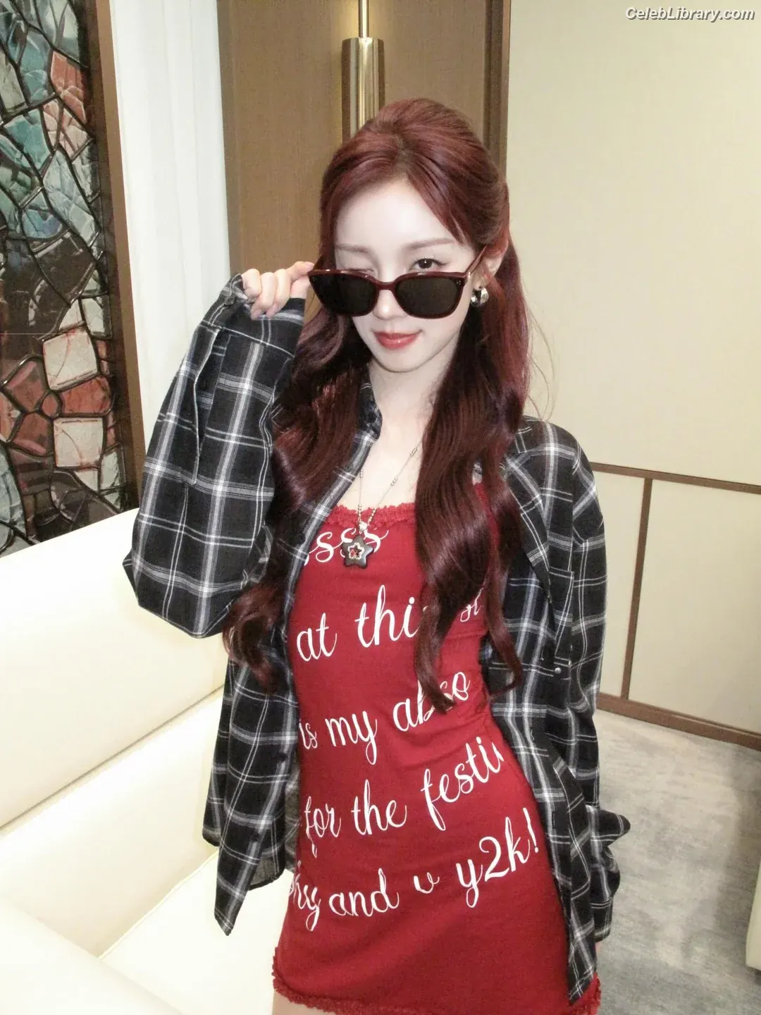 YUQI (Song Yuqi) i-dle (G)I-DLE photo 10 of 553