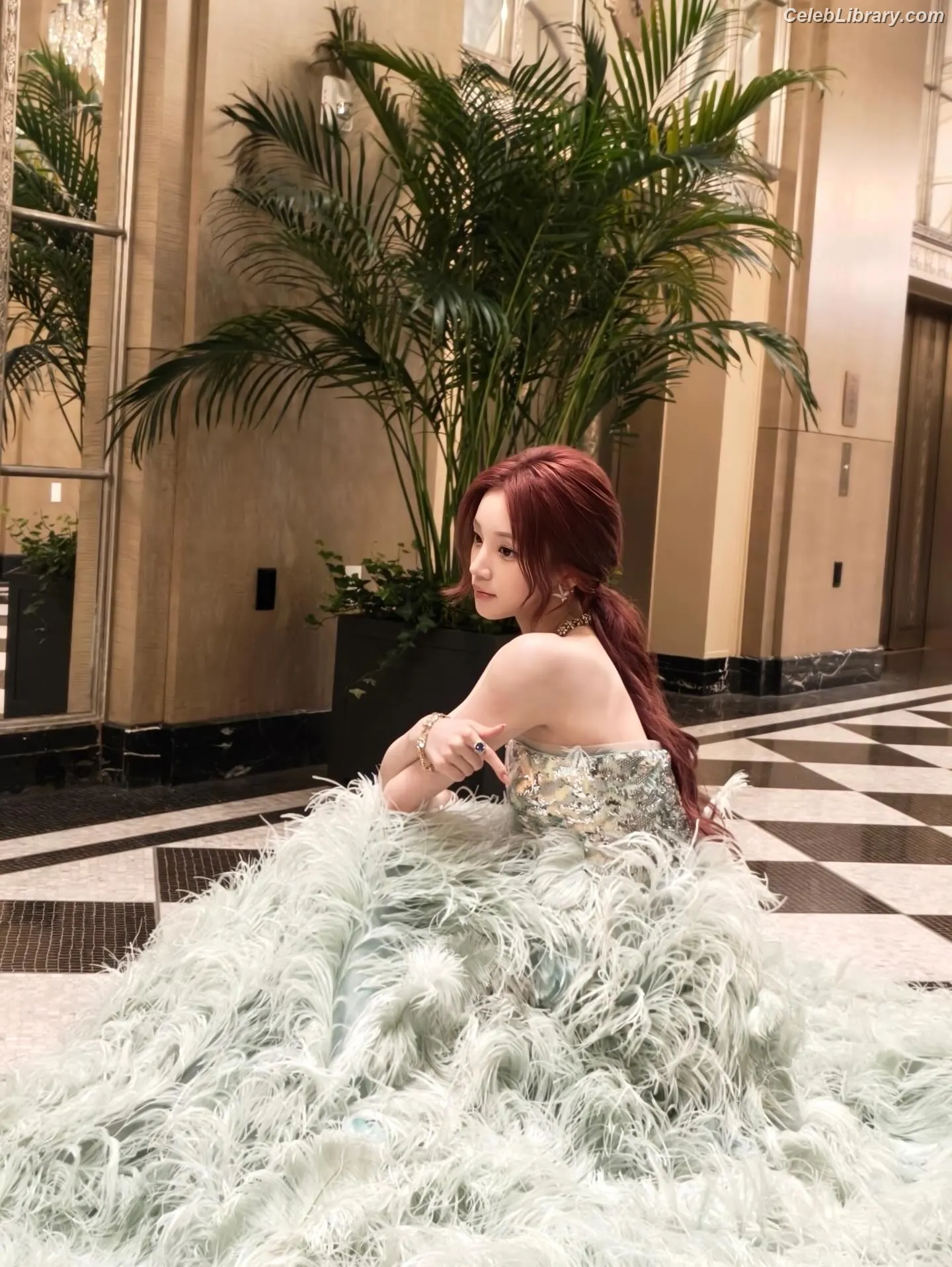 YUQI (Song Yuqi) i-dle (G)I-DLE photo 24 of 553