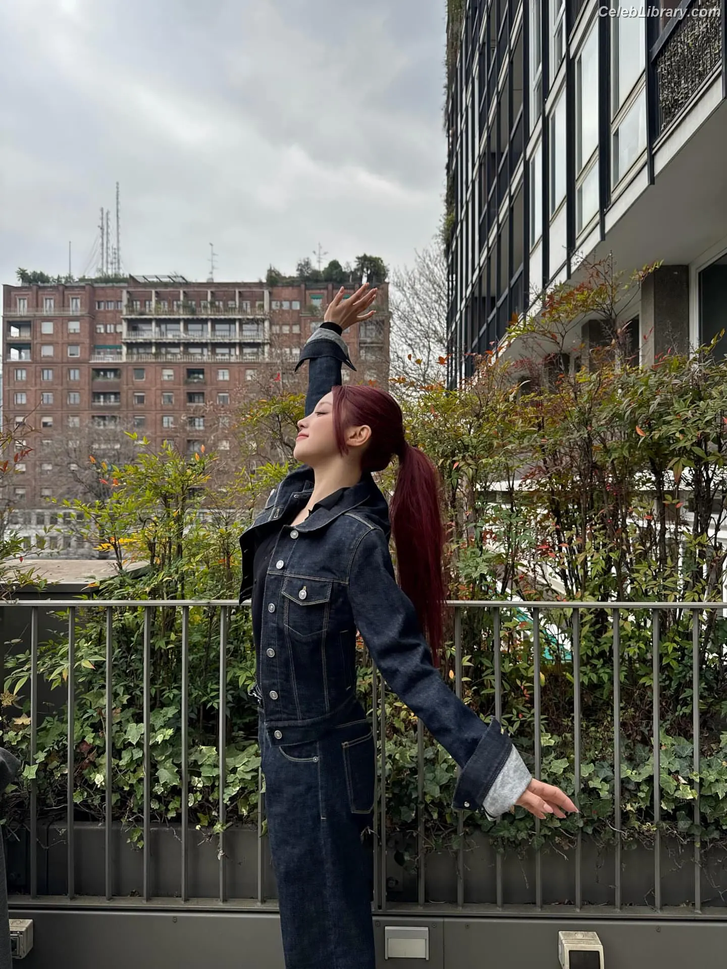 YUQI (Song Yuqi) i-dle (G)I-DLE photo 16 of 553