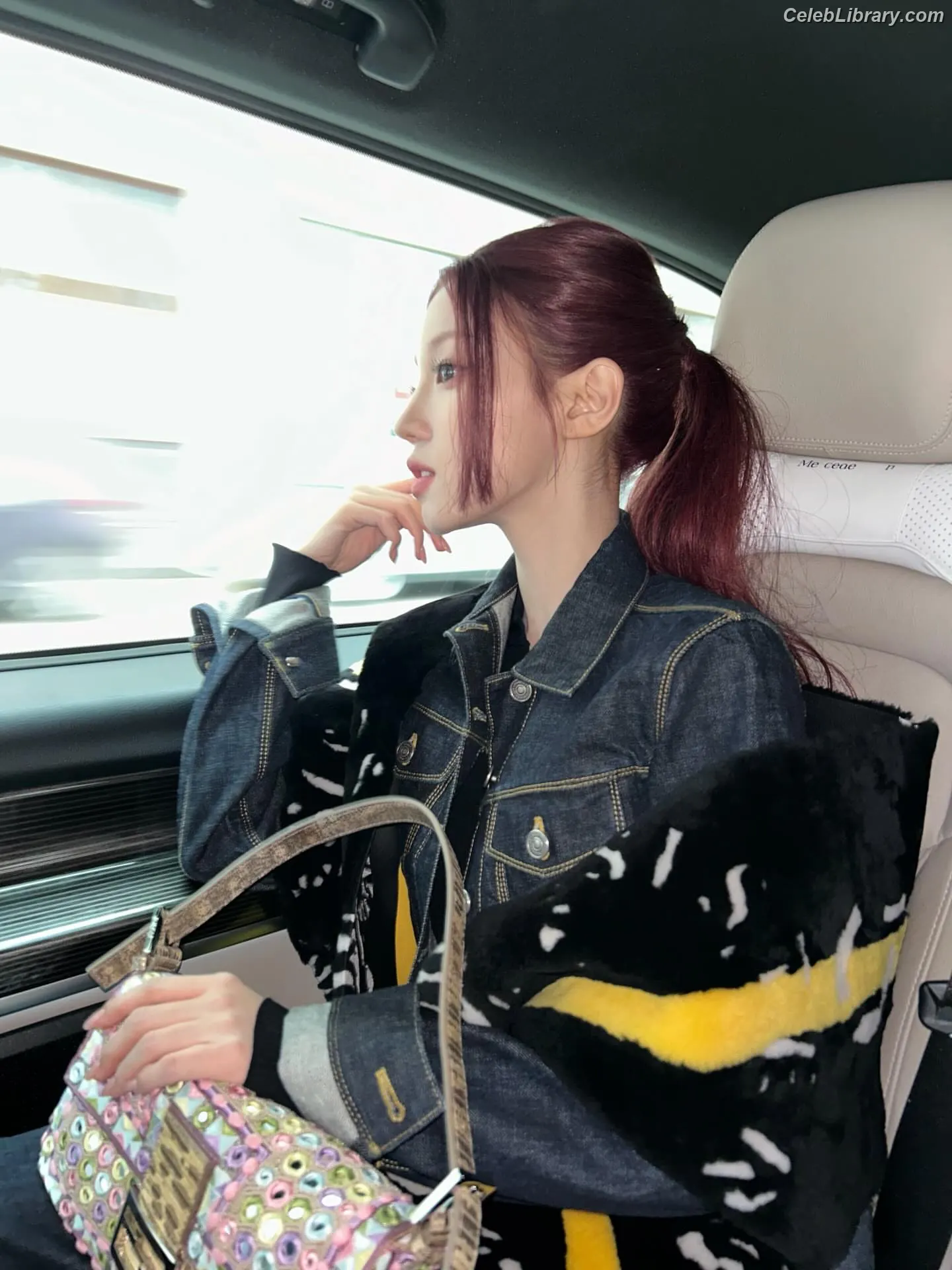 YUQI (Song Yuqi) i-dle (G)I-DLE photo 5 of 553