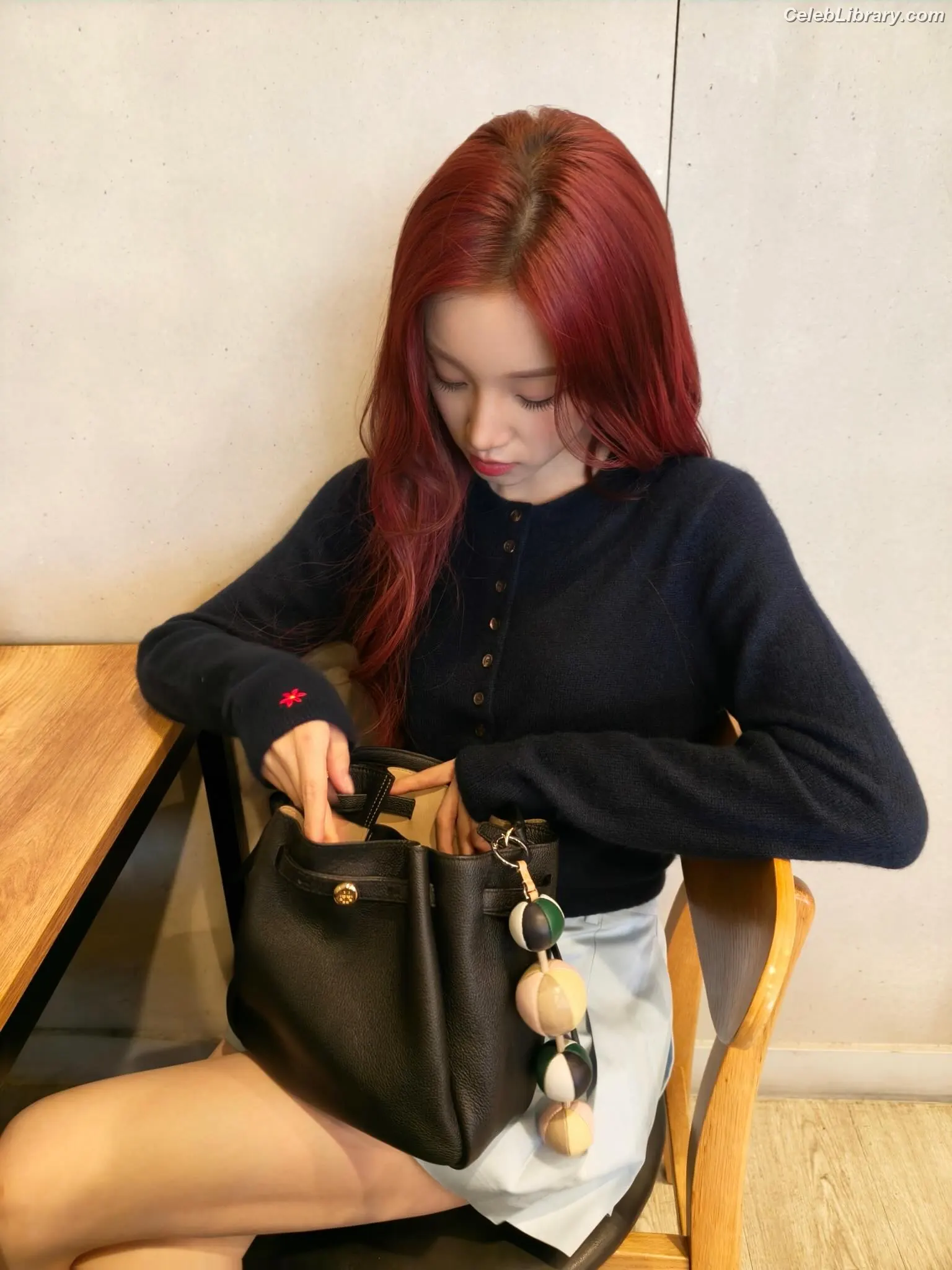 YUQI (Song Yuqi) i-dle (G)I-DLE photo 3 of 553