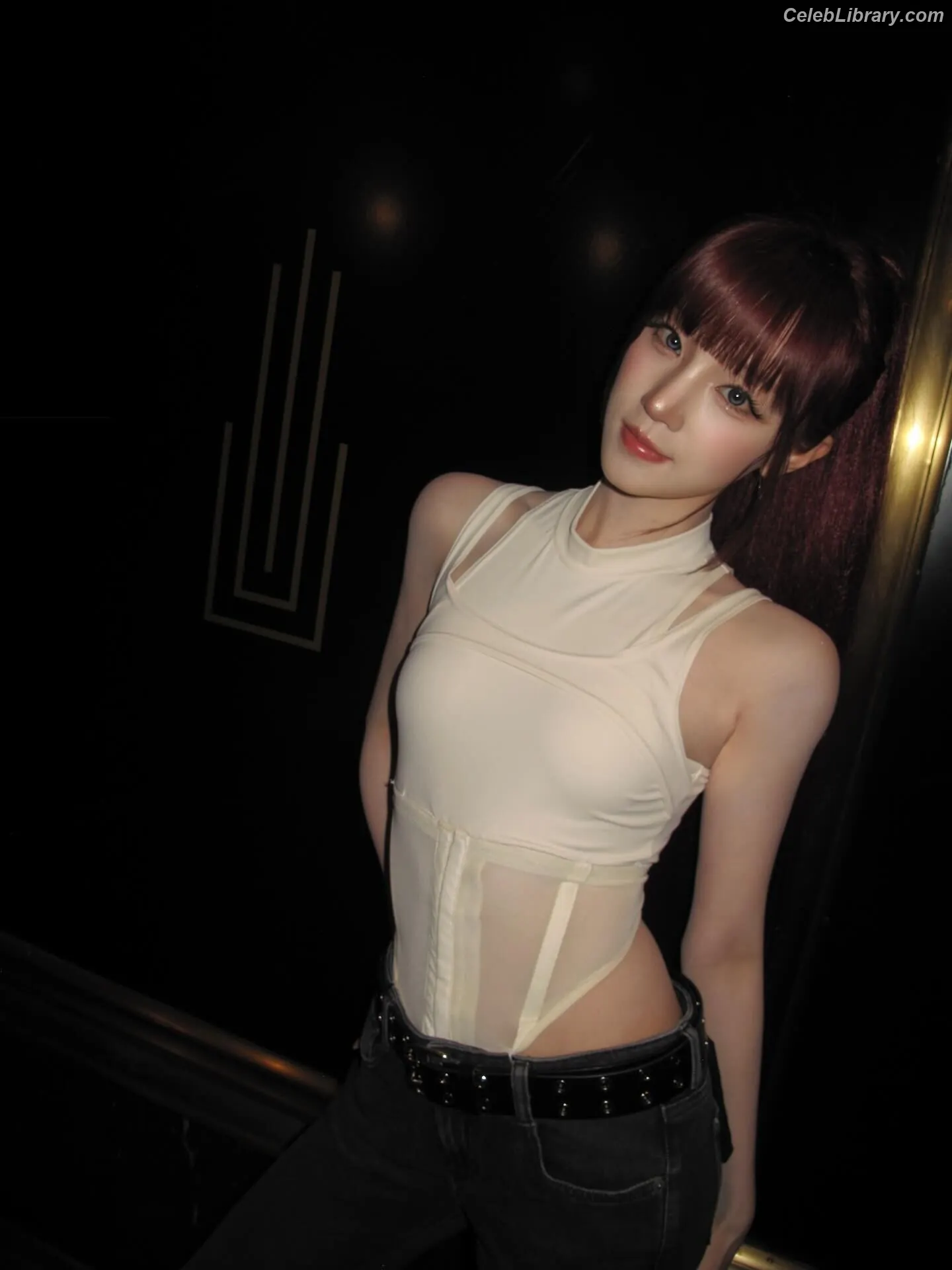 YUQI (Song Yuqi) i-dle (G)I-DLE photo 3 of 553
