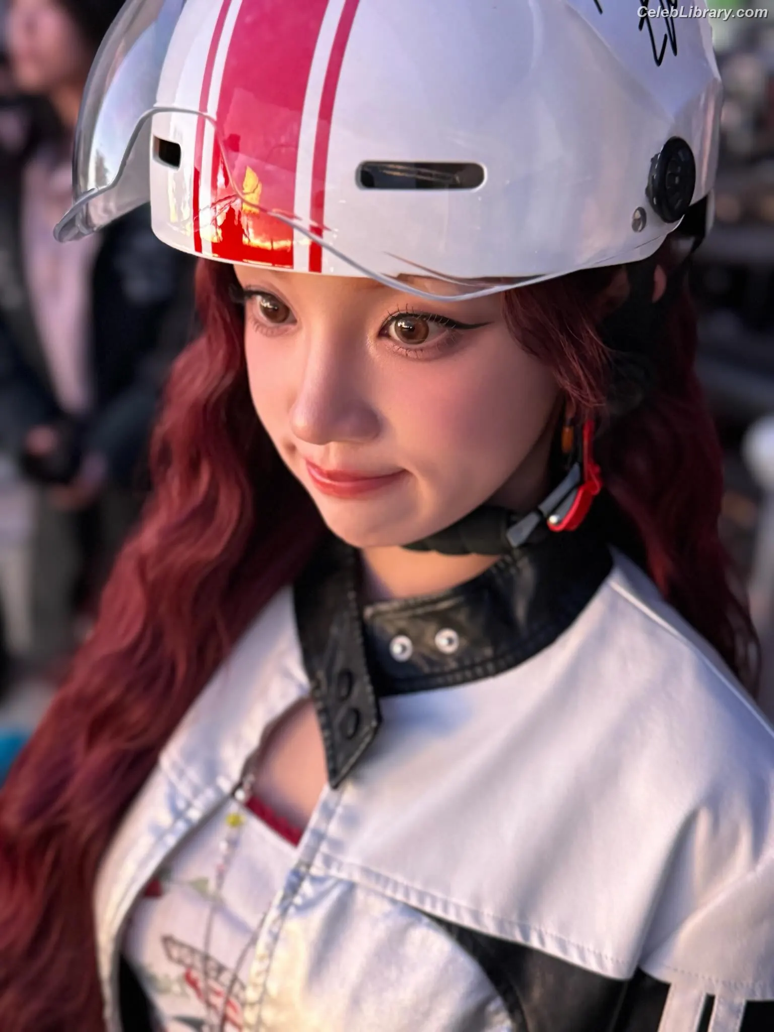YUQI (Song Yuqi) i-dle (G)I-DLE photo 18 of 553