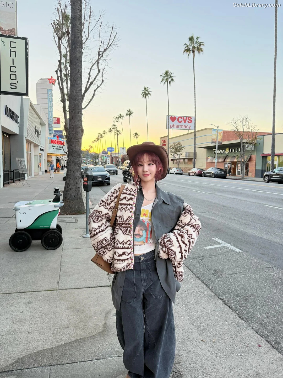 YUQI (Song Yuqi) i-dle (G)I-DLE photo 11 of 554