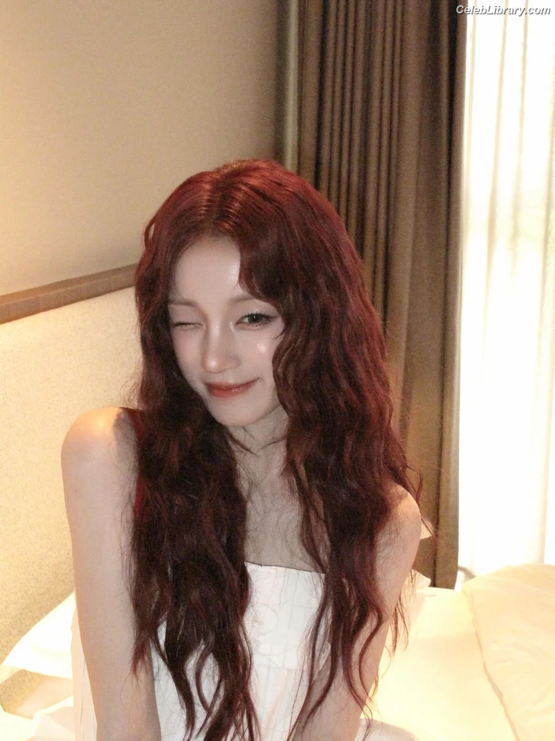 YUQI (Song Yuqi) i-dle (G)I-DLE photo 13 of 554