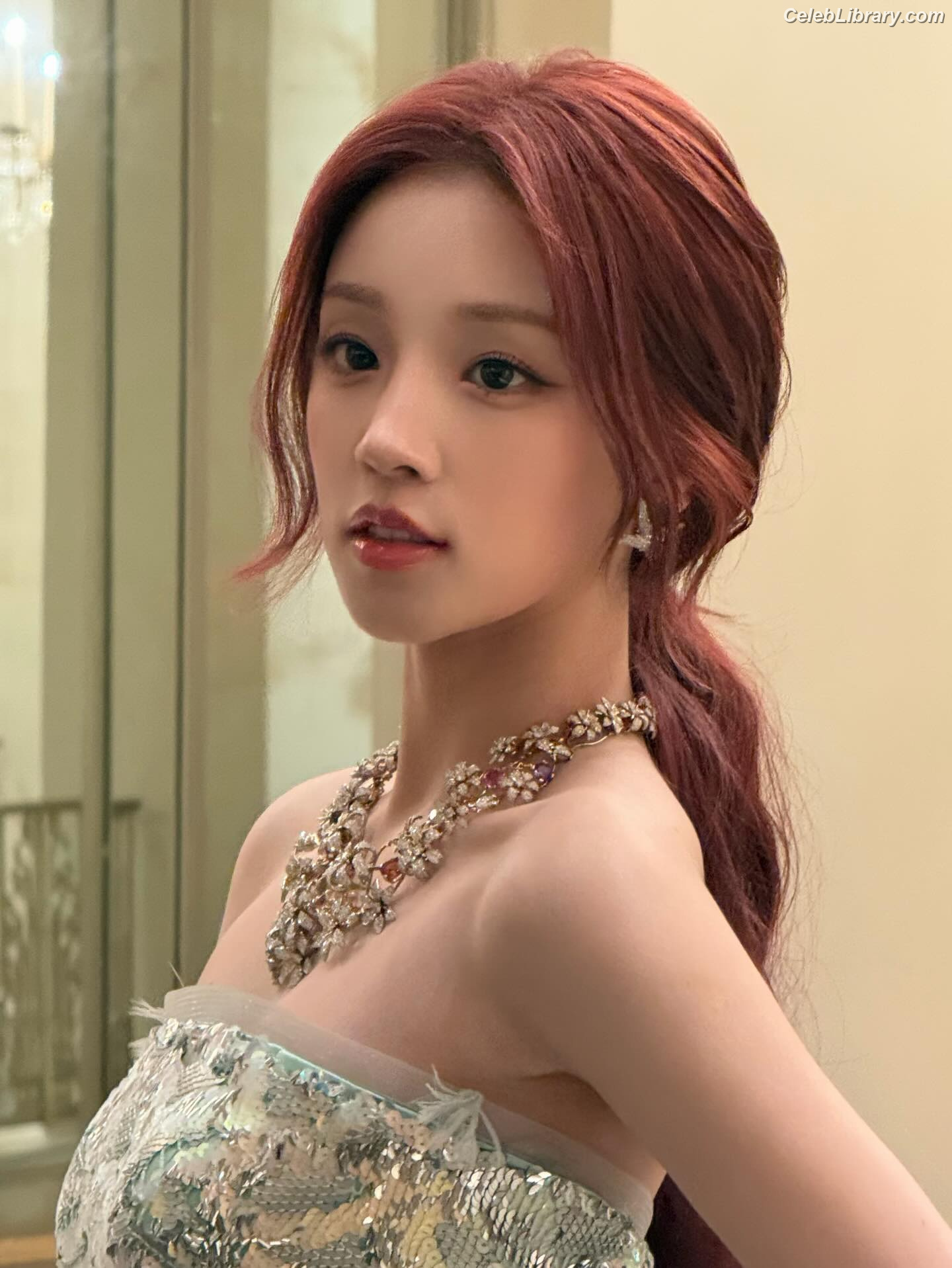 YUQI (Song Yuqi) i-dle (G)I-DLE photo 5 of 554