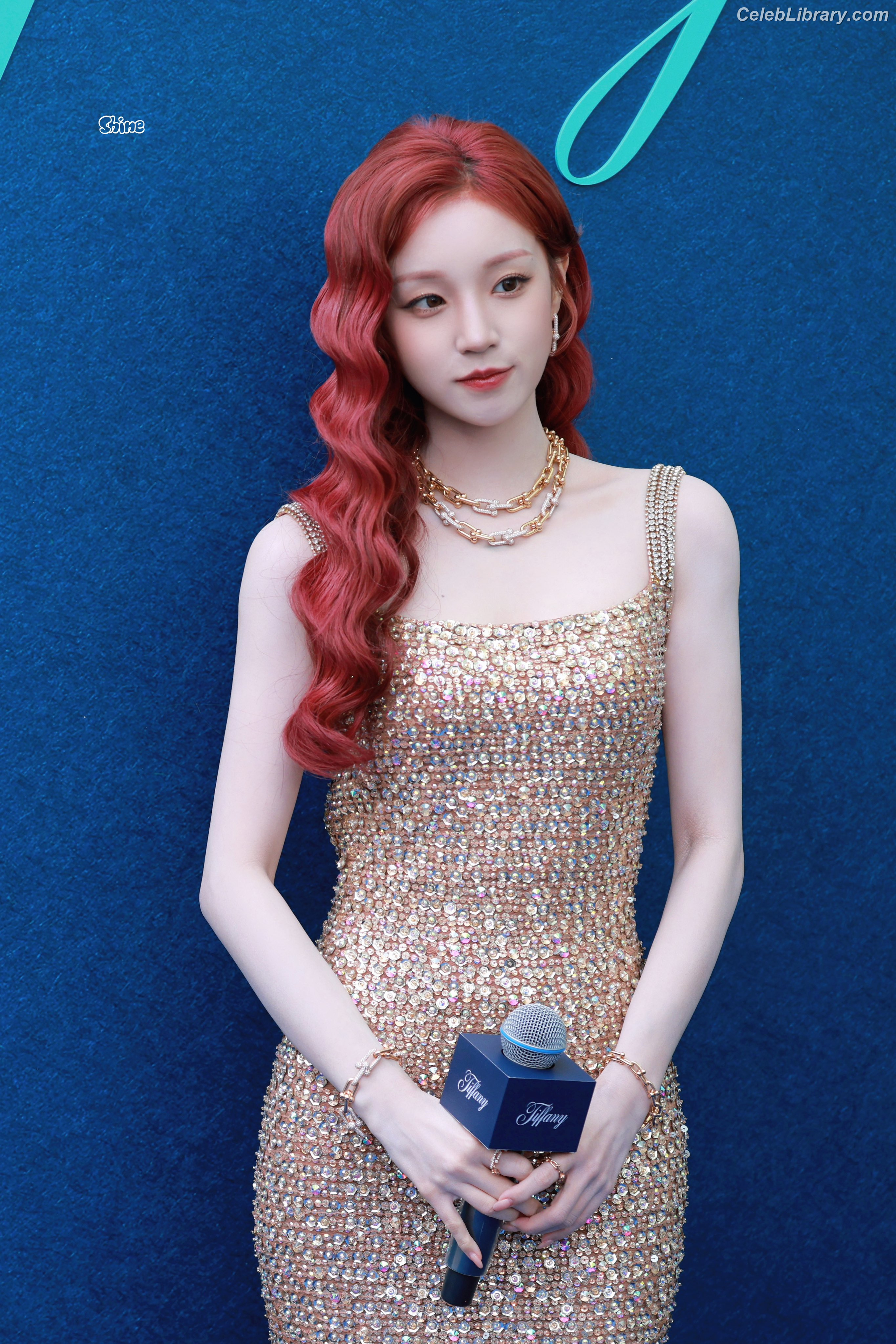 YUQI (Song Yuqi) i-dle (G)I-DLE photo 21 of 554