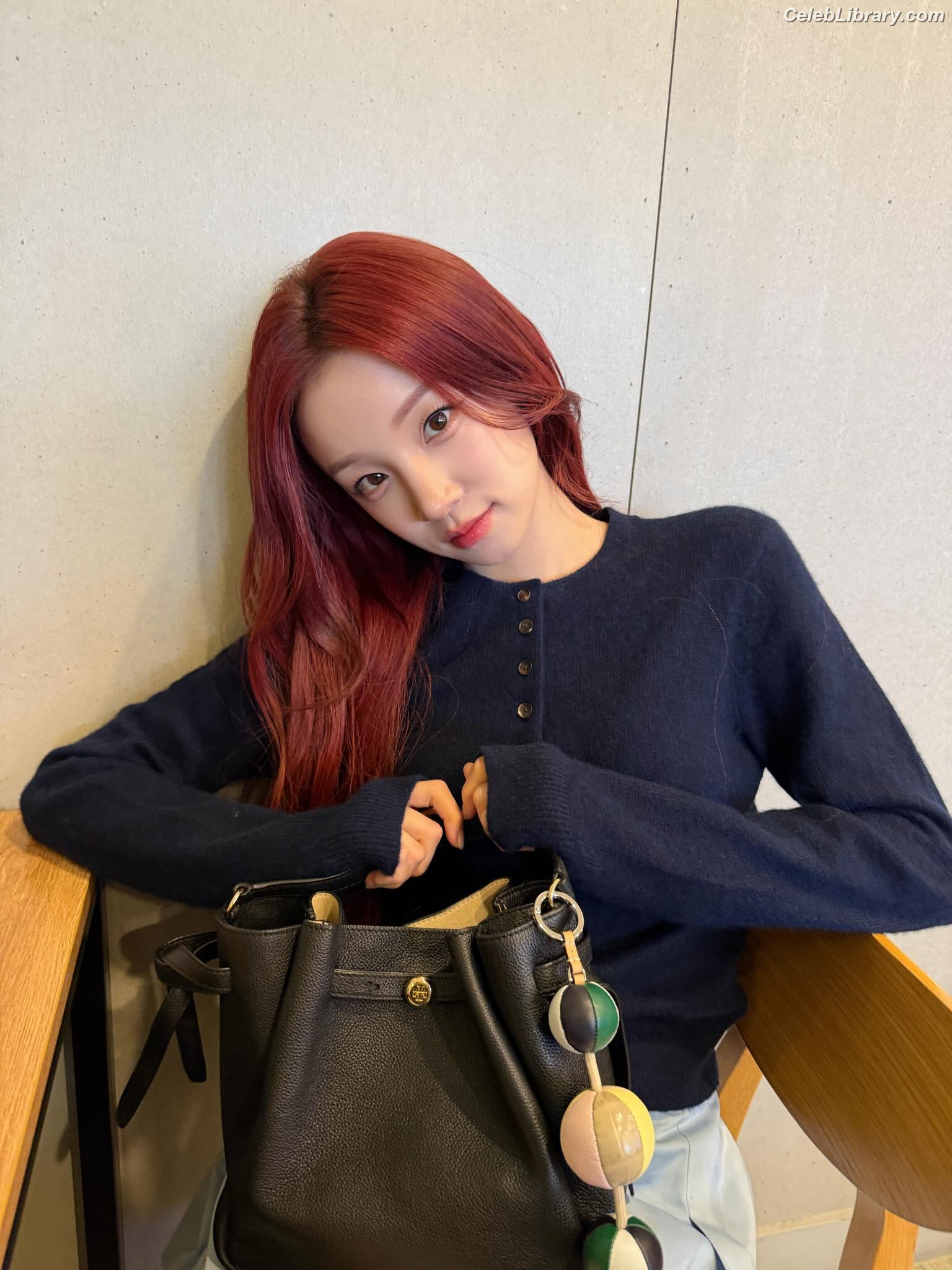 YUQI (Song Yuqi) i-dle (G)I-DLE photo 24 of 554