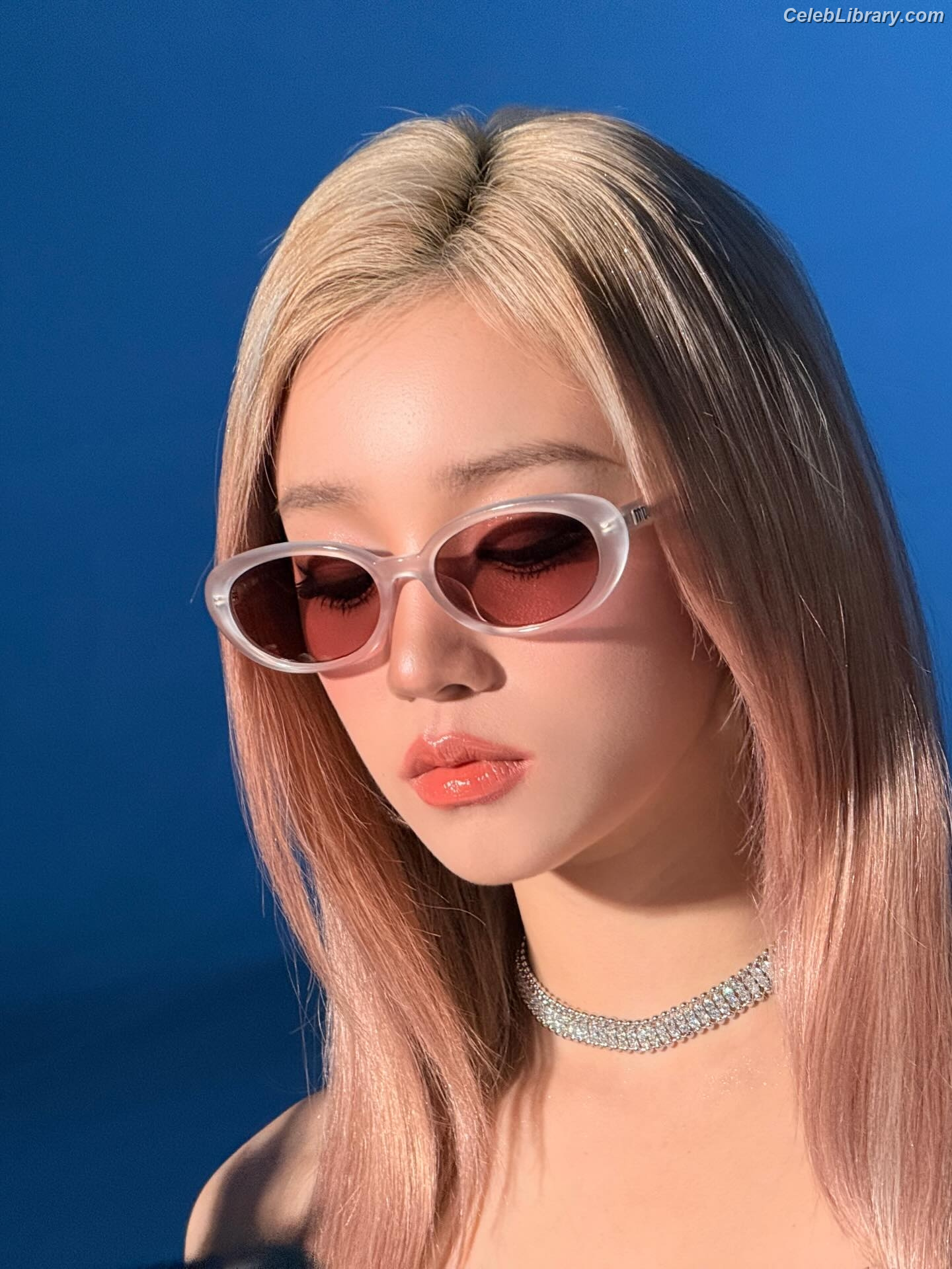 YUQI (Song Yuqi) i-dle (G)I-DLE photo 19 of 554
