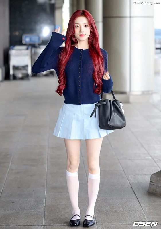 YUQI (Song Yuqi) i-dle (G)I-DLE photo 20 of 554