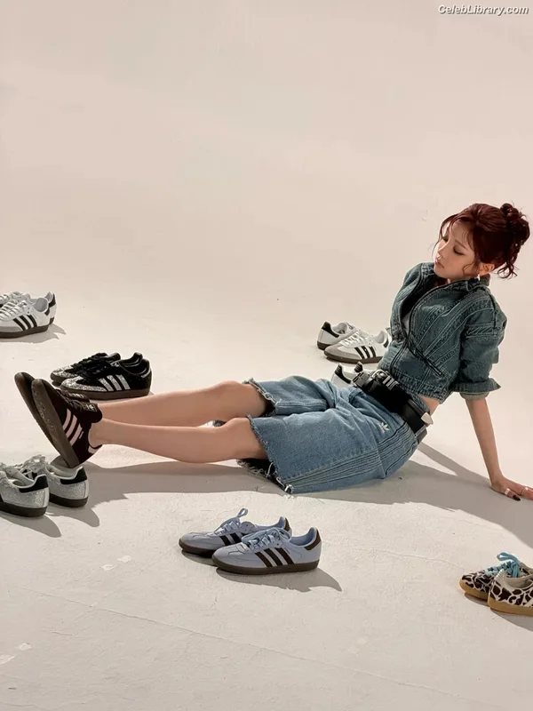 YUQI (Song Yuqi) i-dle (G)I-DLE photo 10 of 554
