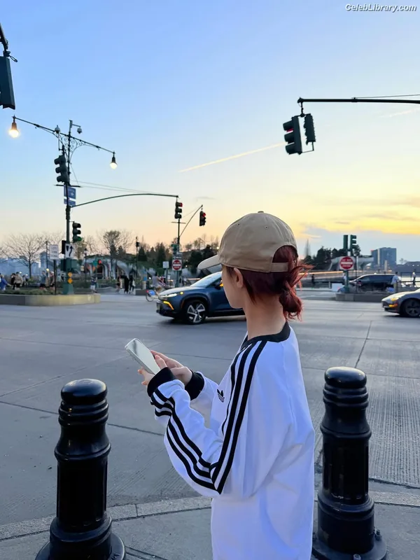 YUQI (Song Yuqi) i-dle (G)I-DLE photo 22 of 554