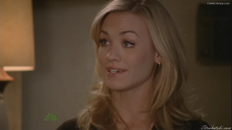 Yvonne Strahovski photo 21 of 408