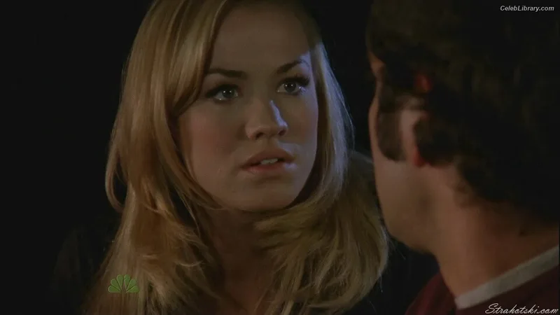 Yvonne Strahovski photo 24 of 408