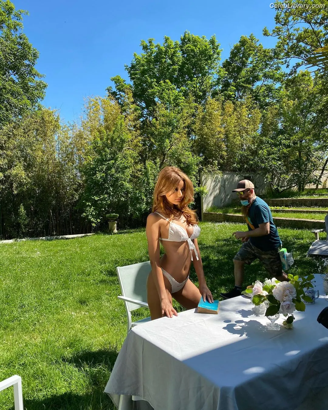 Zahia Dehar photo 18 of 303