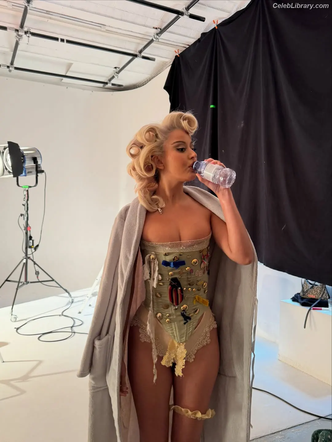 Zahia Dehar photo 18 of 303