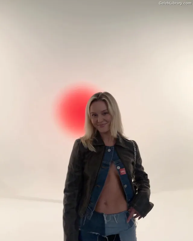 Zara Larsson photo 23 of 1006
