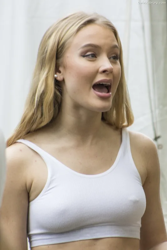 Zara Larsson photo 13 of 1006