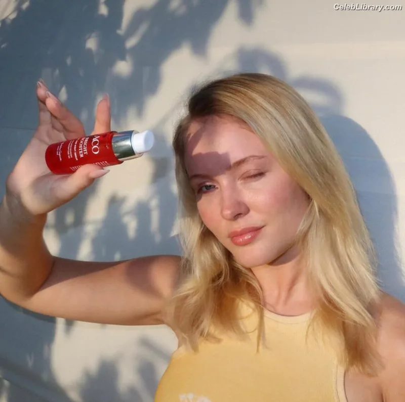 Zara Larsson photo 12 of 1006