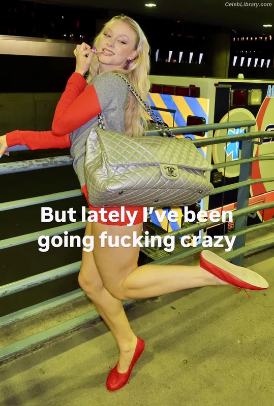 Zara Larsson photo 8 of 1006