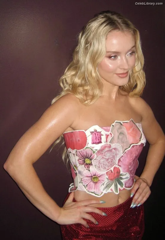 Zara Larsson photo 4 of 1006