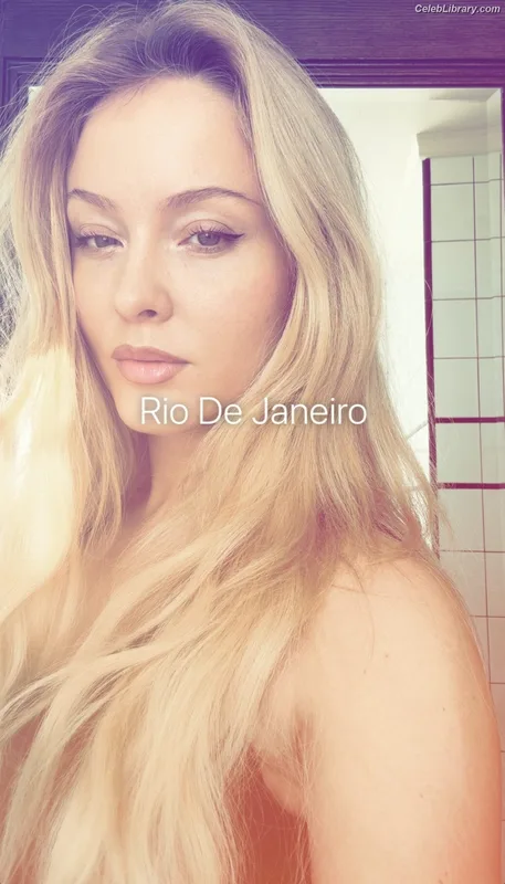 Zara Larsson photo 16 of 1006