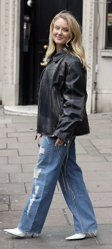 Zara Larsson photo 22 of 1006