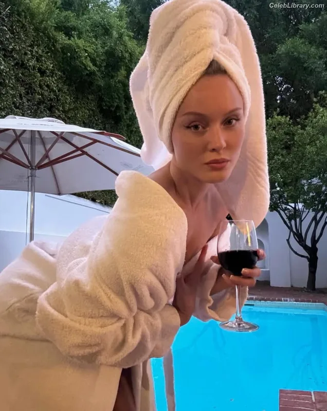 Zara Larsson photo 5 of 1006