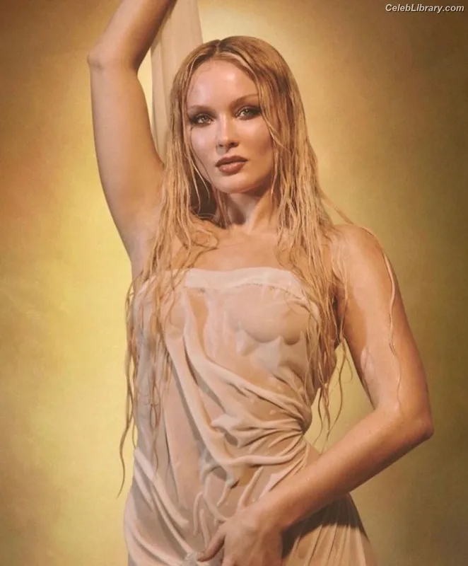 Zara Larsson photo 17 of 1006