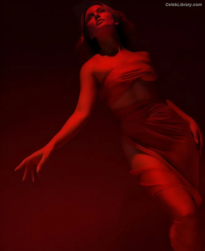 Zara Larsson photo 12 of 1006