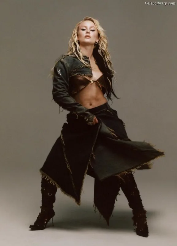 Zara Larsson photo 23 of 1006