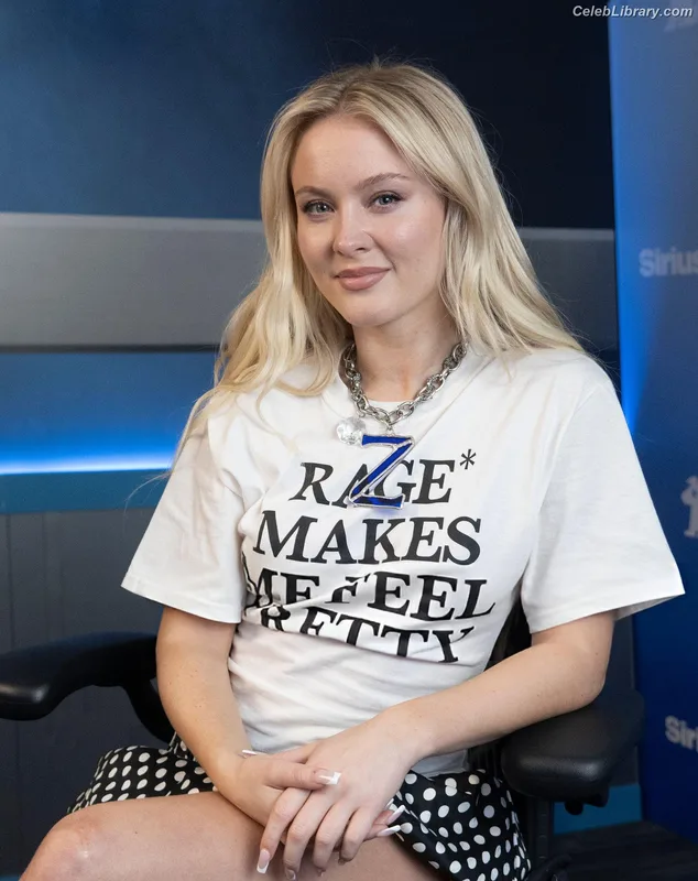 Zara Larsson photo 24 of 1006