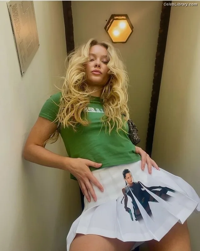 Zara Larsson photo 15 of 1006