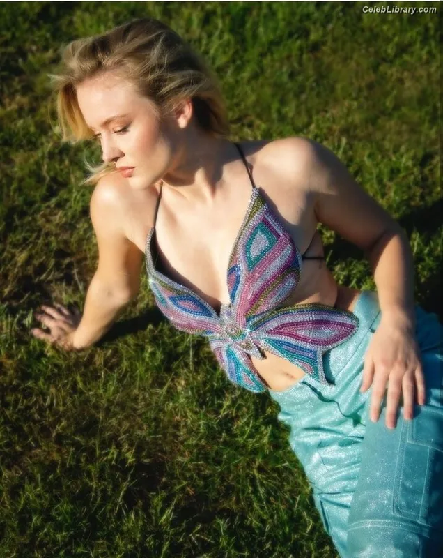 Zara Larsson photo 6 of 1006