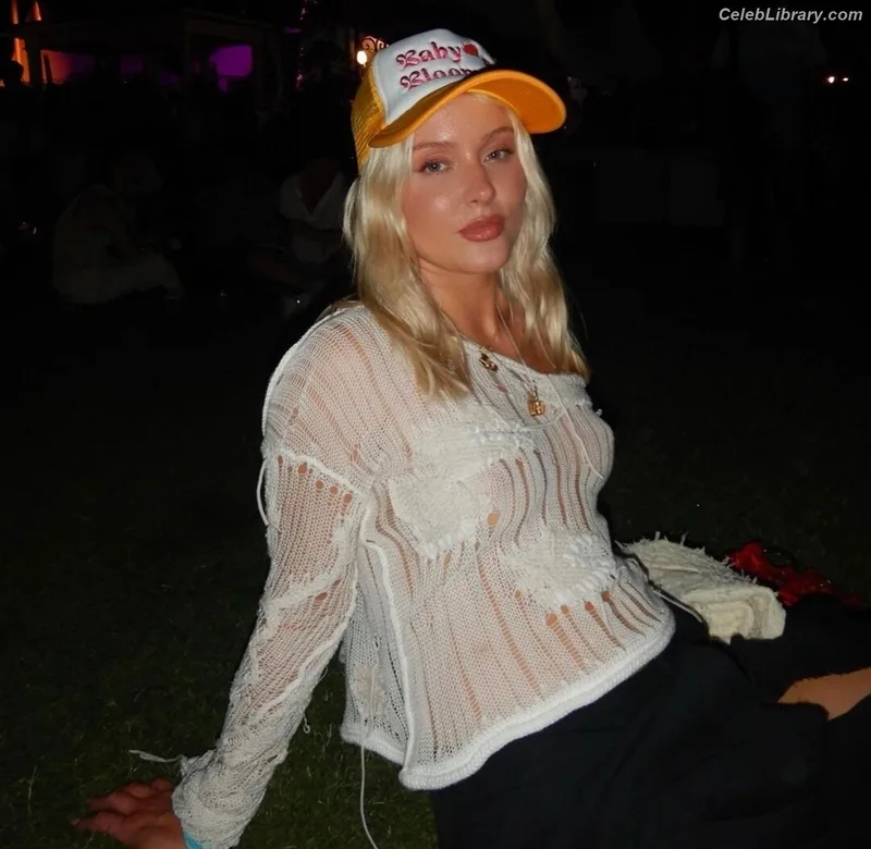 Zara Larsson photo 22 of 1006