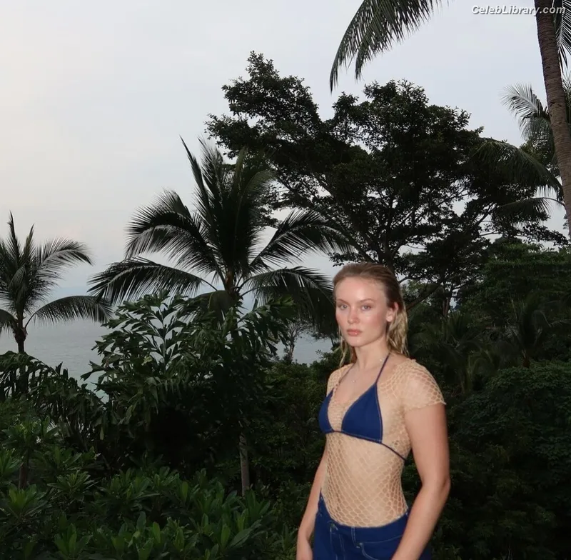 Zara Larsson photo 9 of 1006