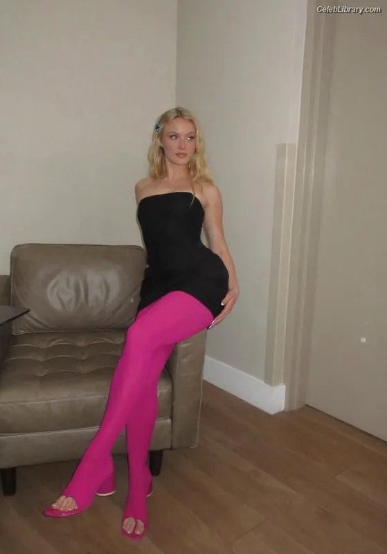 Zara Larsson photo 13 of 1006