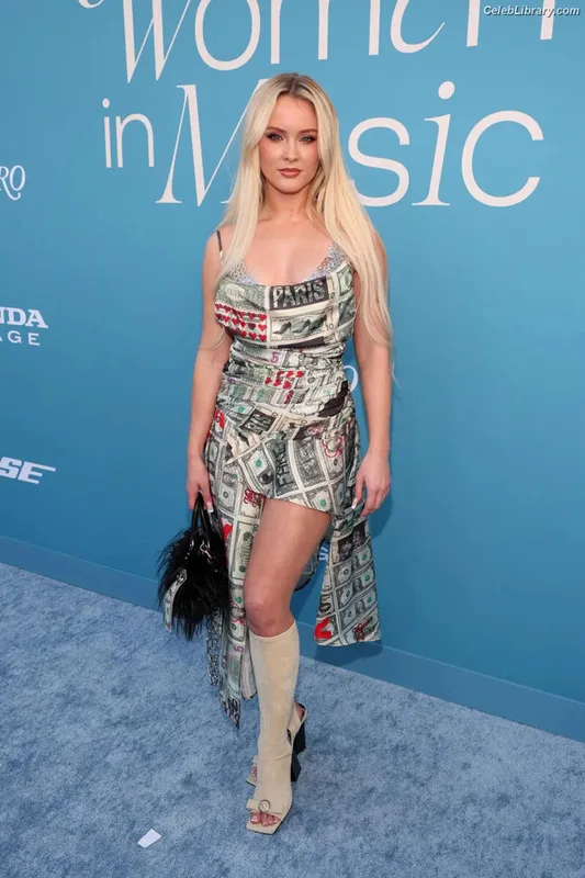Zara Larsson photo 11 of 1006