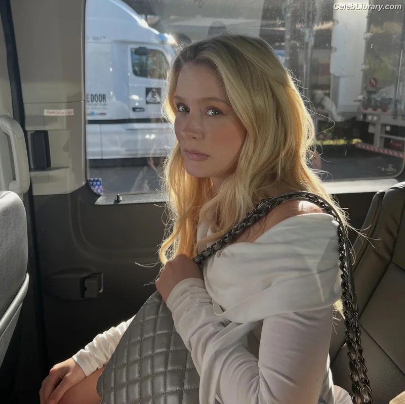 Zara Larsson photo 13 of 1006