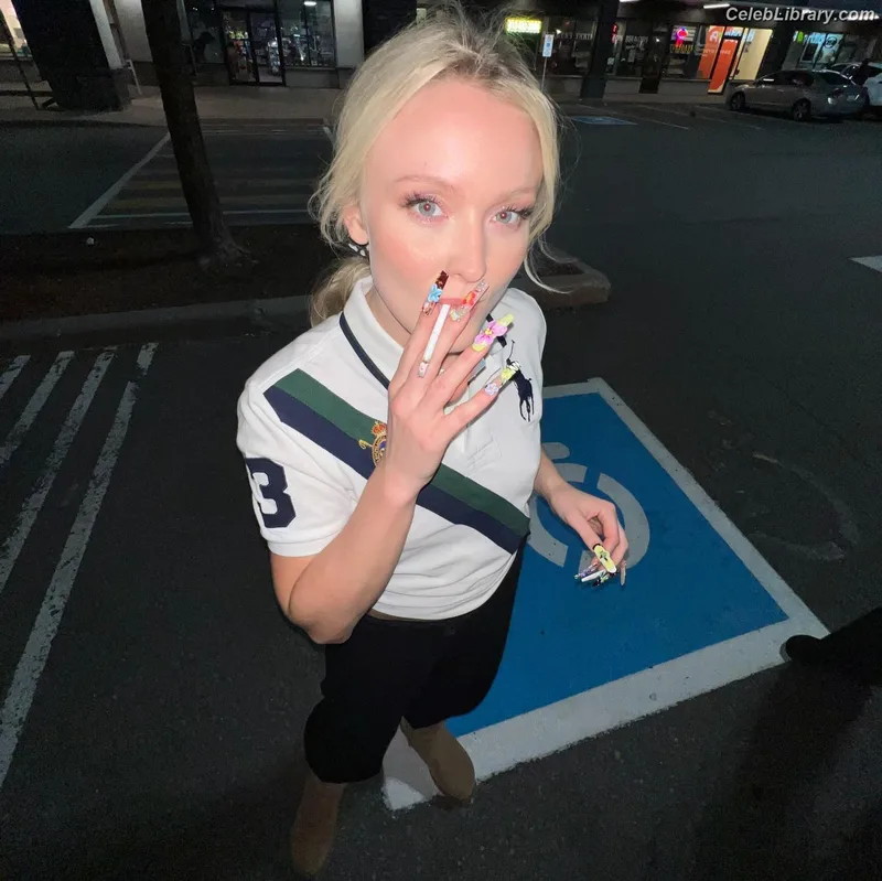 Zara Larsson photo 18 of 1006