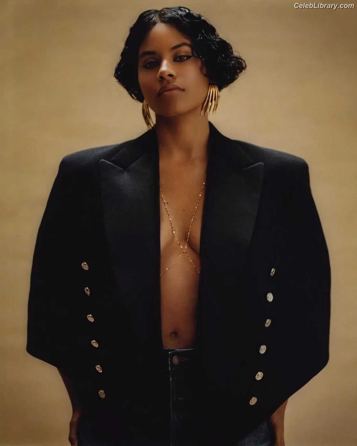 Zazie beetz photo 6 of 162